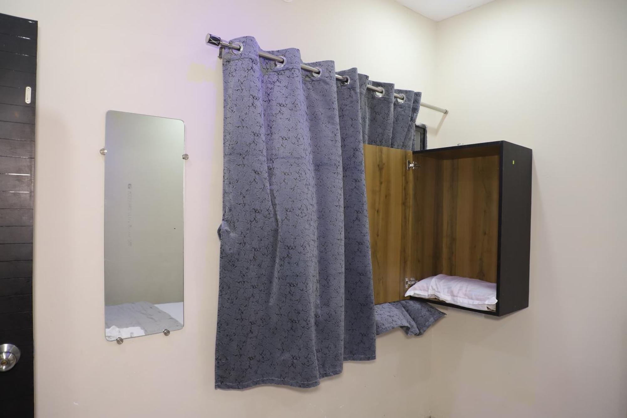 Satkar Home Stay Ujjain Extérieur photo